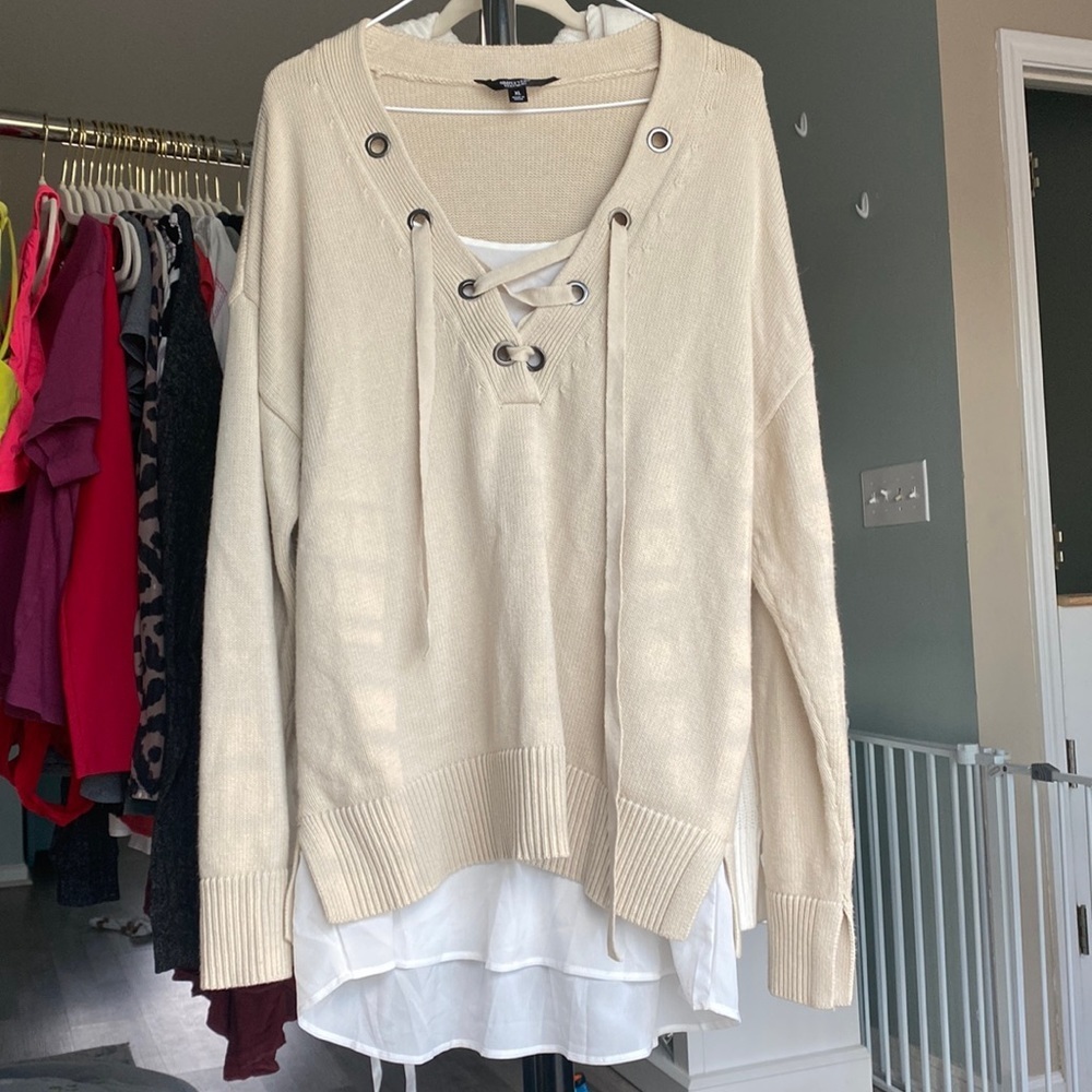 Simply Vera Wang Sweater. Size XL - Picture 2 of 5